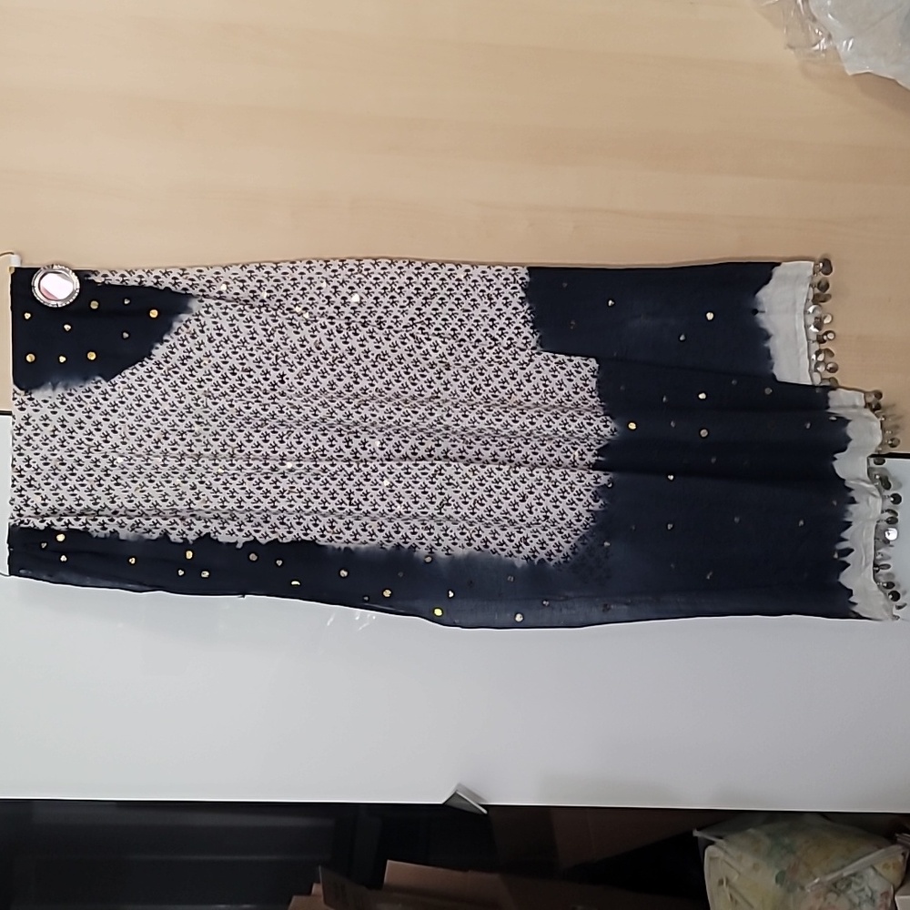 Woman's Scarf Dupatta Hand Stitched 86”x 40” Women's COOP, Sawai Madhapur, India